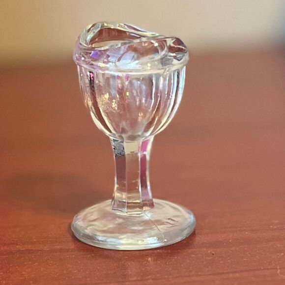 Antique Glasco Eye Wash Cup Pedestal Base Pressed Glass Medical Apothecary Decor - Picture 2 of 4